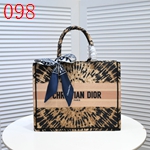 偽物ディオールバッグ